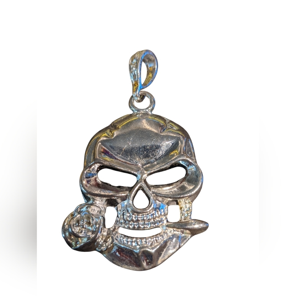 Large Silver Tone Skull Pendant with Rose